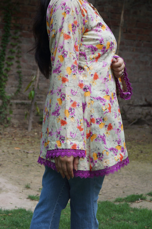 FLORAL VERSE KURTI