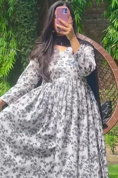 ROOHI SUIT SET- 3 piece